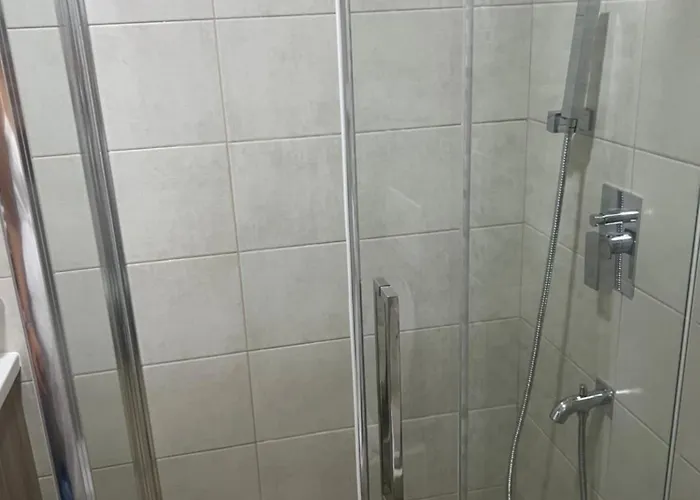 апартман ђокић Lägenhet *